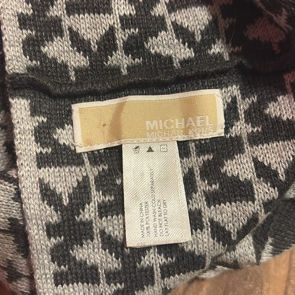 NWOT Michael Kors Black and Gray Allover MK logo infinity scarf 60” long x 10” w - Picture 4 of 6